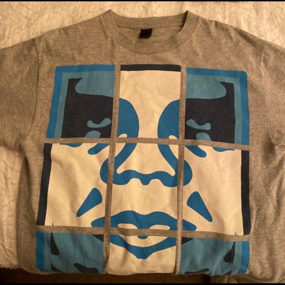 Obey shirt men size medium